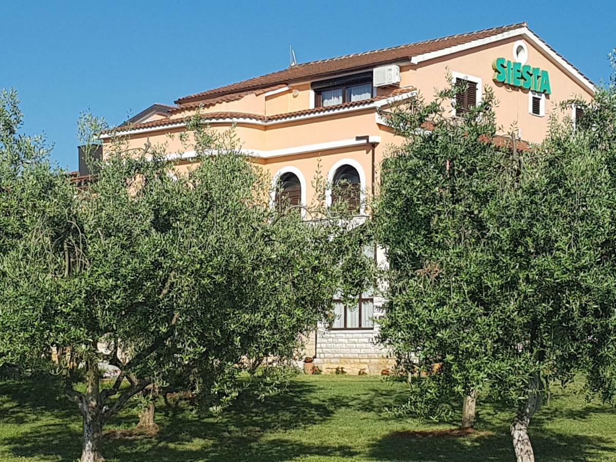 Rooms Siesta Porec Exterior photo